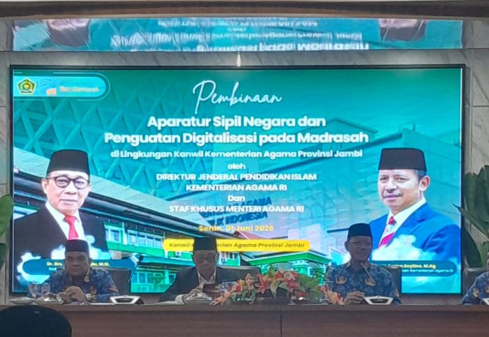 MTsN 2 Batang Hari Perkuat Transformasi Digital, Kepala Madrasah dan Kaur TU Ikuti Pembinaan ASN Kanwil Kemenag Jambi