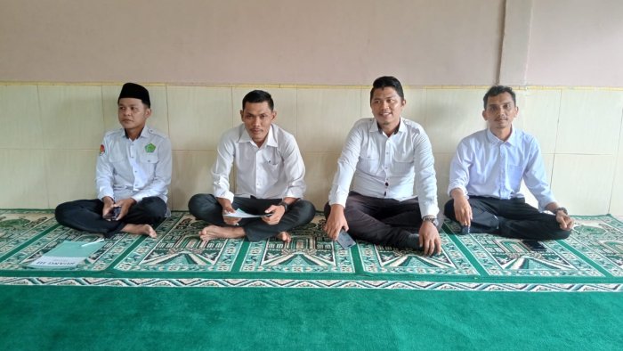 Suara Merdu Menggema di Madrasah, Lomba Adzan Tingkat Kelas Semarakkan Festival Ramadhan MTsN 2 Batang Hari