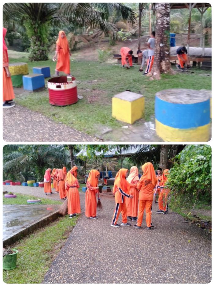 Budaya Bersih Lingkungan Selalu dijadikan Rutinitas Sebelum Kegiatan Belajar Mengajar Untuk menciptakan Kenyamanan dan Kesenangan Siswa/i MTs N 2 Batang Hari