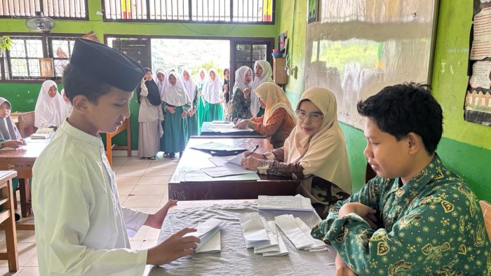 Bakat Islami Siswa Bersinar di Hari Kedua Festival Ramadhan MTsN 2 Batang Hari