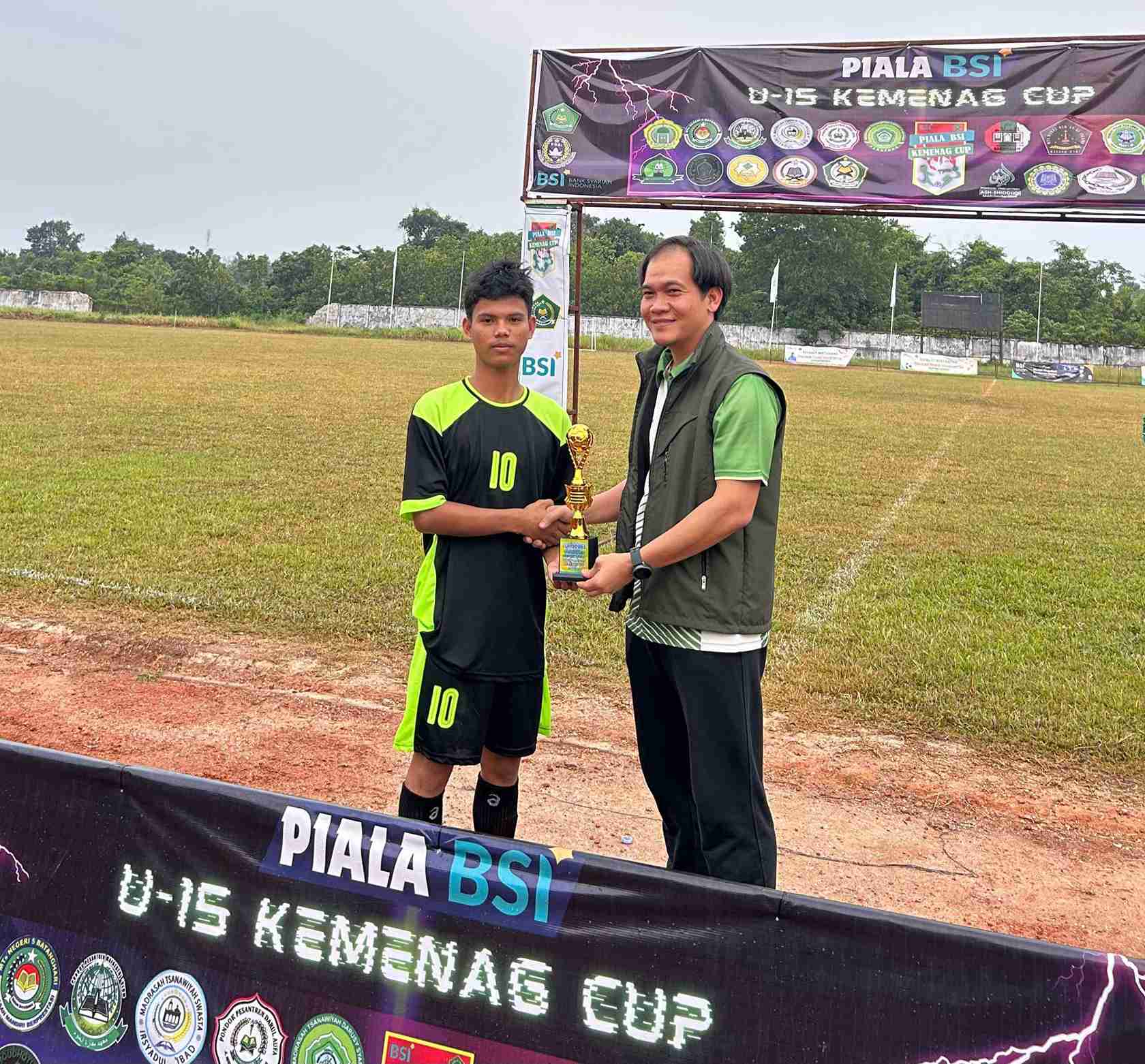Mengenal Sosok Kurniawan, Bomber Matsanda FC yang Raih Gelar Top Scorer Piala BSI U-15 Kemenag Cup