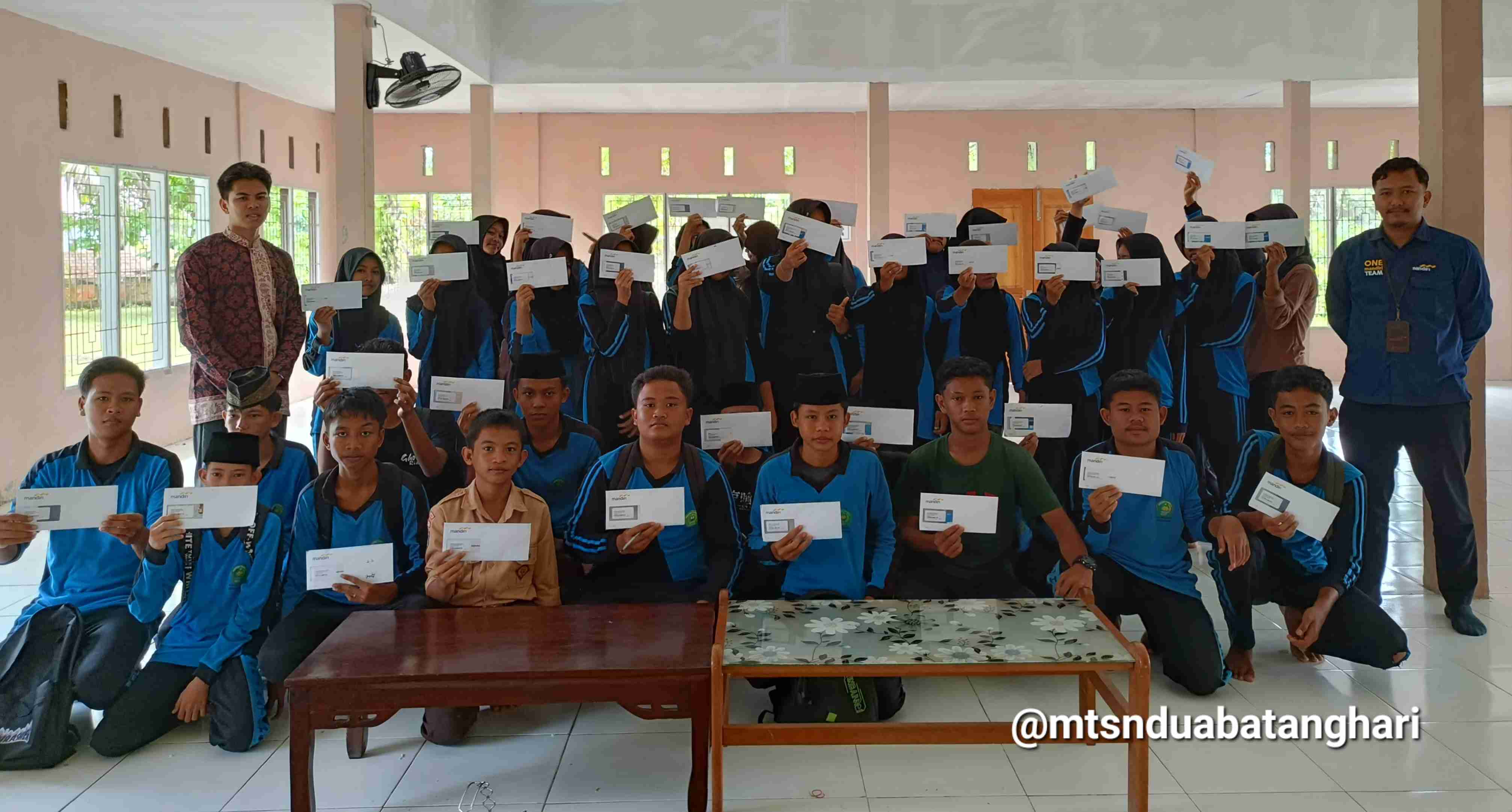 MTsN 2 Batanghari Salurkan Dana PIP Tahap II untuk 52 Siswa