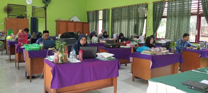 Objektif dan Profesional, MTsN 2 Batang Hari Laksanakan Rapat Kenaikan Kelas