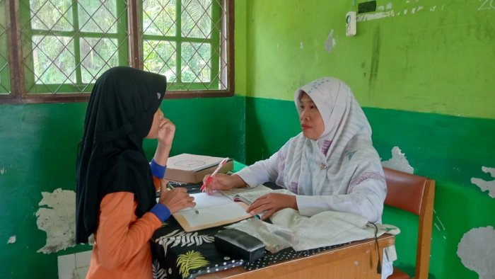 Setoran Hafalan Juz 30, Murid Kelas VII C MTsN 2 Batang Hari Perkuat Kemampuan Menghafal Al-Quran