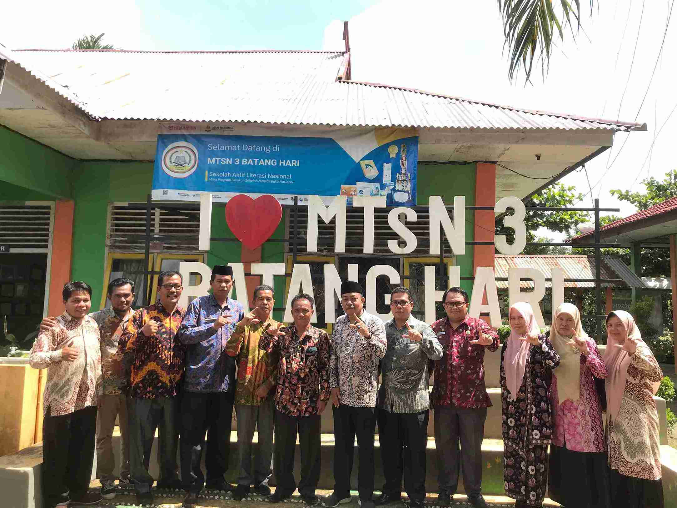 Minimalisir Kesalahan Laporan Keuangan Madrasah, Kankemenag Batanghari Lakukan Pembinaan