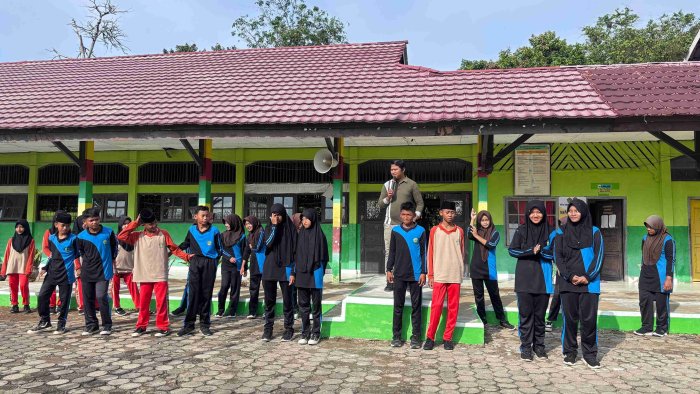 Perkenalan Paslon OSIM 2025 Warnai Sabtu Pagi di MTsN 2 Batang Hari