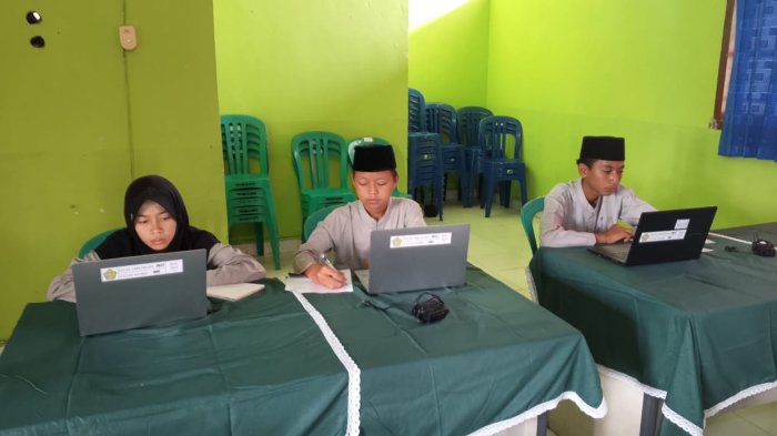 Siswa MTs Negeri 2 Batang Hari Ikuti Islamic Science Olympiad Tingkat Provinsi Jambi