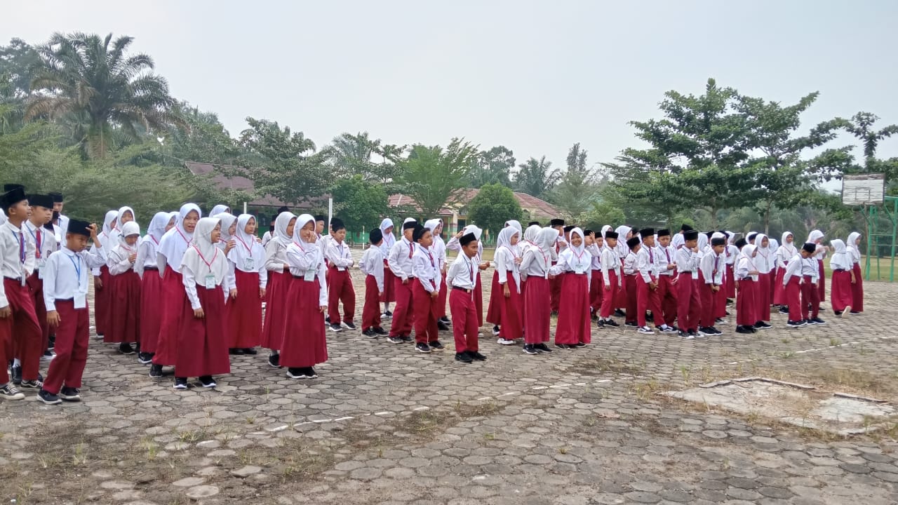 Hari Pertama Sekolah, MTs Negeri 2 Batang Hari Gelar Pembukaan MATSAMA Tahun 2025
